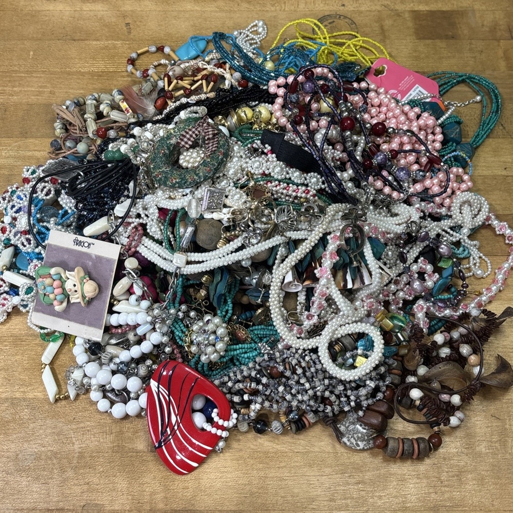 Vintage Mixed Jewelry Lot 6 Lbs 15 Oz Beaded Costume Jewelry Reseller Craft
